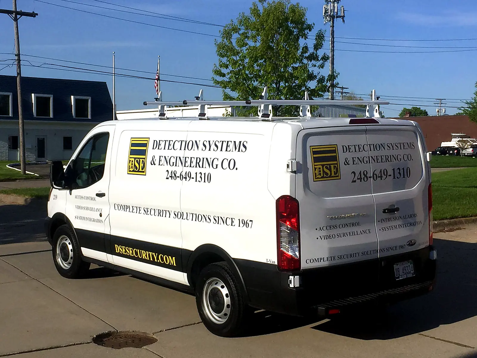 DSE Security service van supporting Michigan field operations